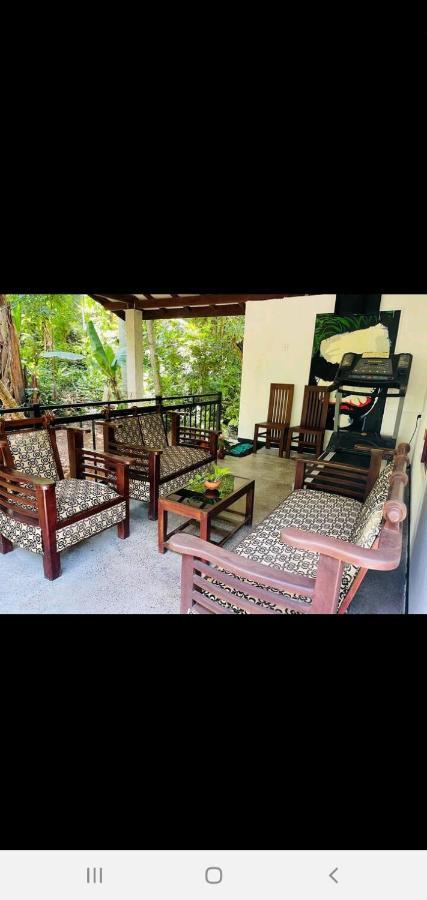 Orange Villa Хикадува Екстериор снимка
